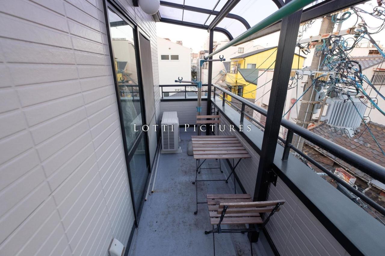 Tammy Hostel Villa Osaka Exterior photo