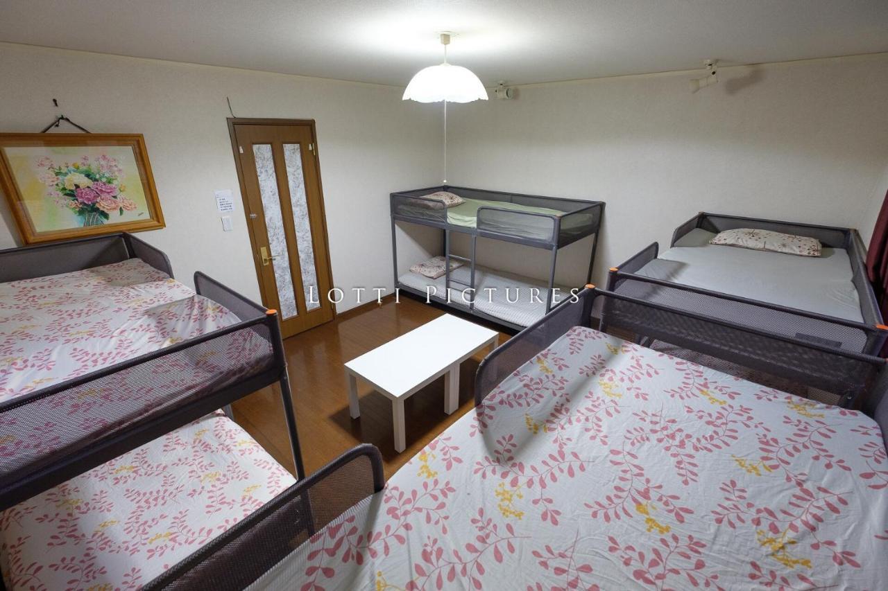 Tammy Hostel Villa Osaka Exterior photo
